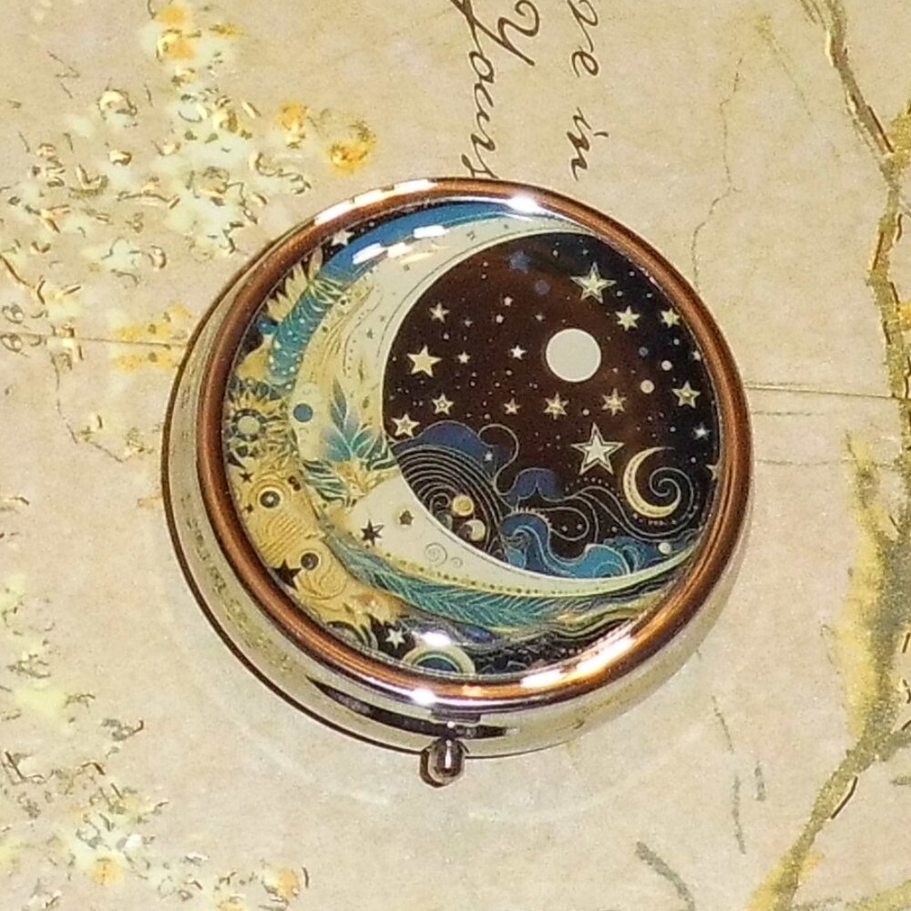 1ea.  Large Cresent Moon with Stars